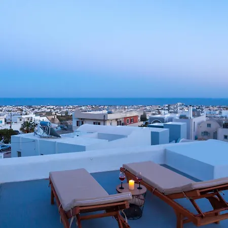 Traditional Cycladic Villa in Emporio Village